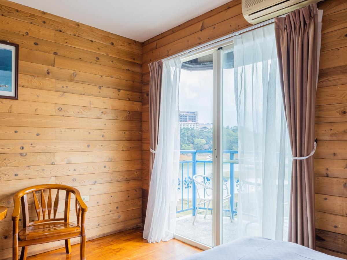 Bishui Shanju Lakeside B&B Юйчи Экстерьер фото