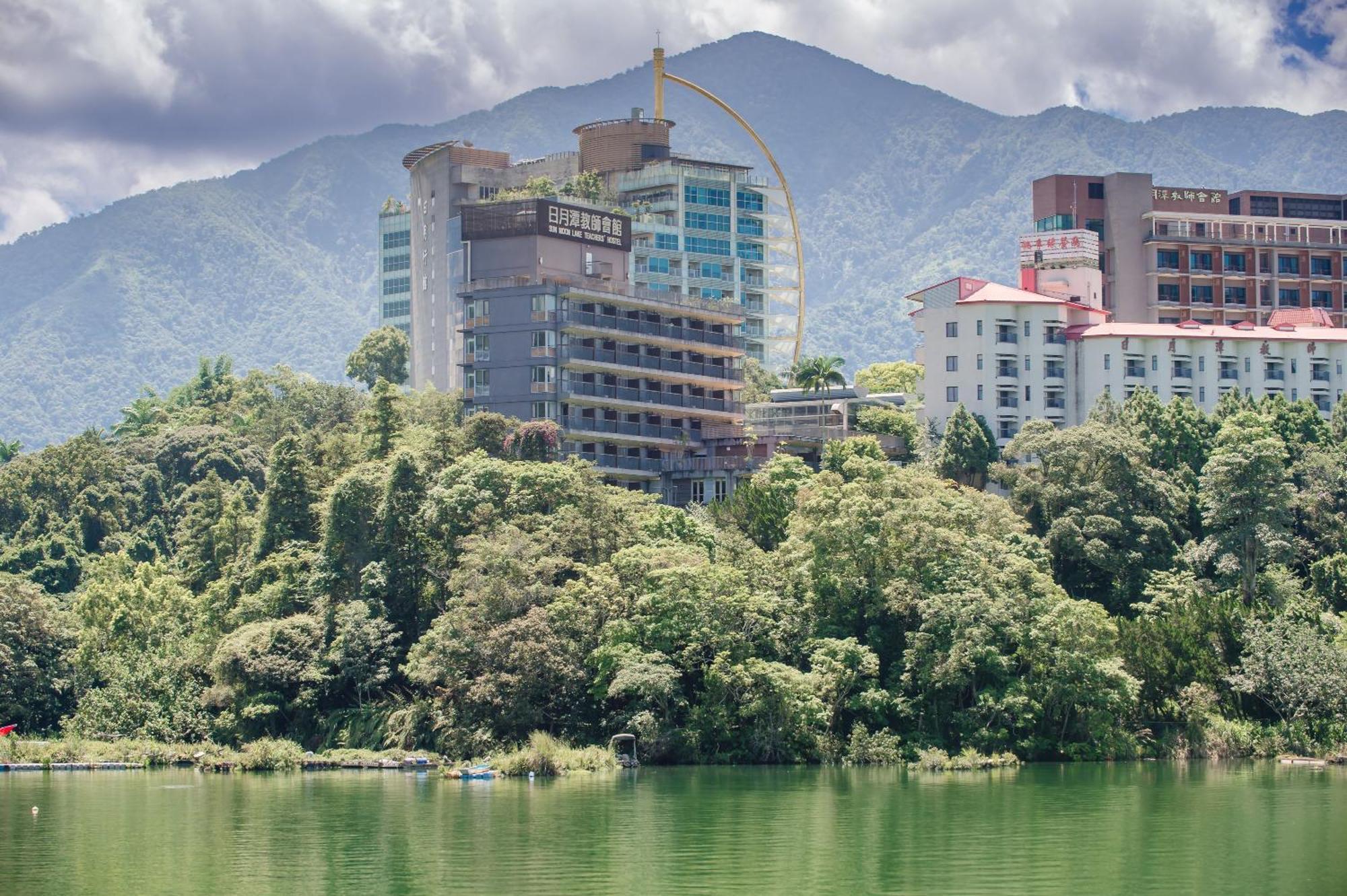 Bishui Shanju Lakeside B&B Юйчи Экстерьер фото