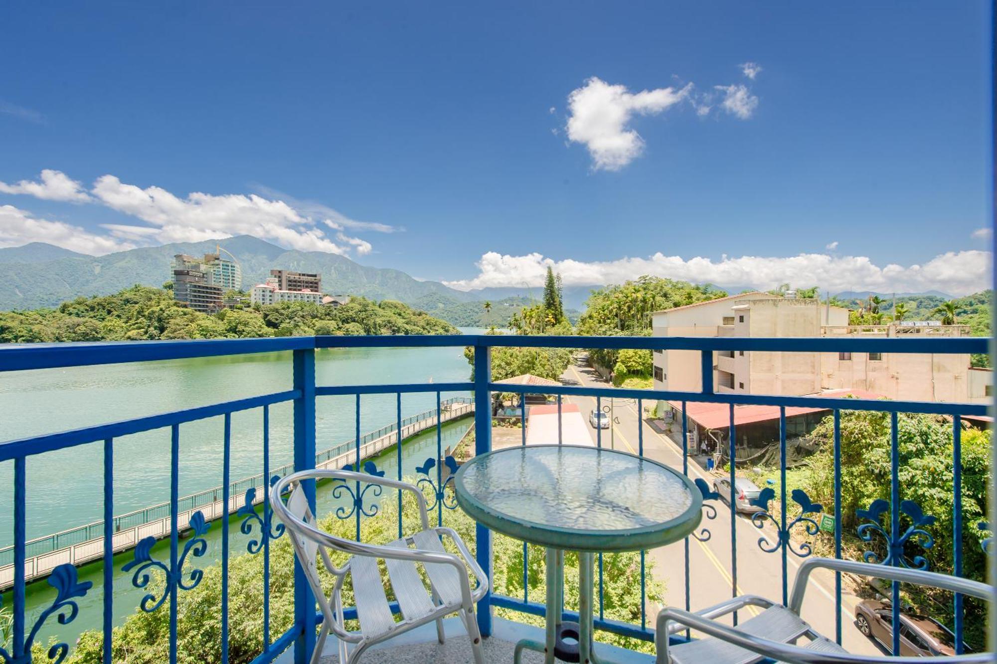 Bishui Shanju Lakeside B&B Юйчи Экстерьер фото