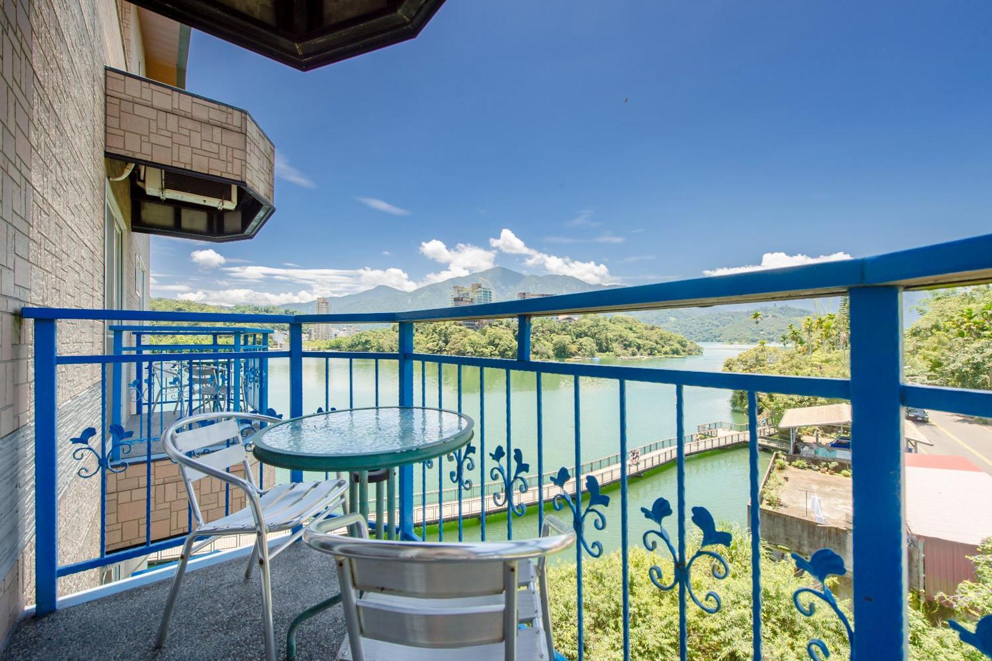 Bishui Shanju Lakeside B&B Юйчи Экстерьер фото